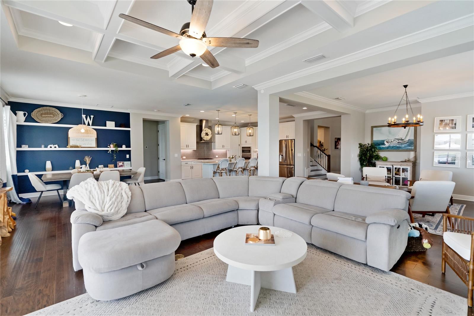 11435 APPLE TREE CIR, BRADENTON, FL, 34211