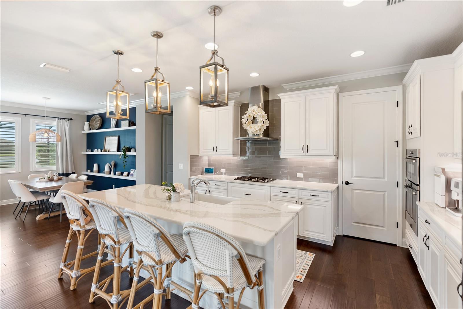 11435 APPLE TREE CIR, BRADENTON, FL, 34211