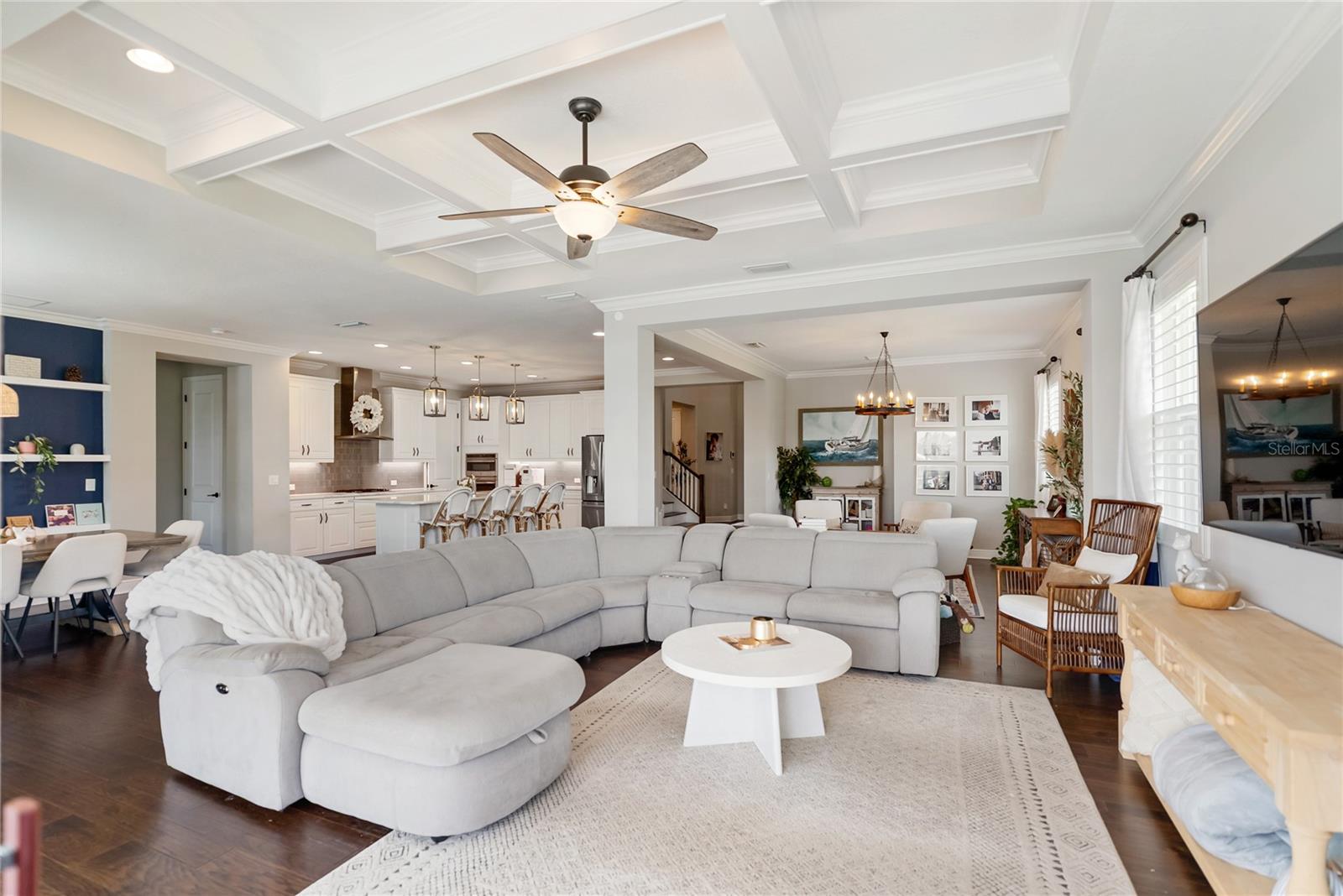 11435 APPLE TREE CIR, BRADENTON, FL, 34211