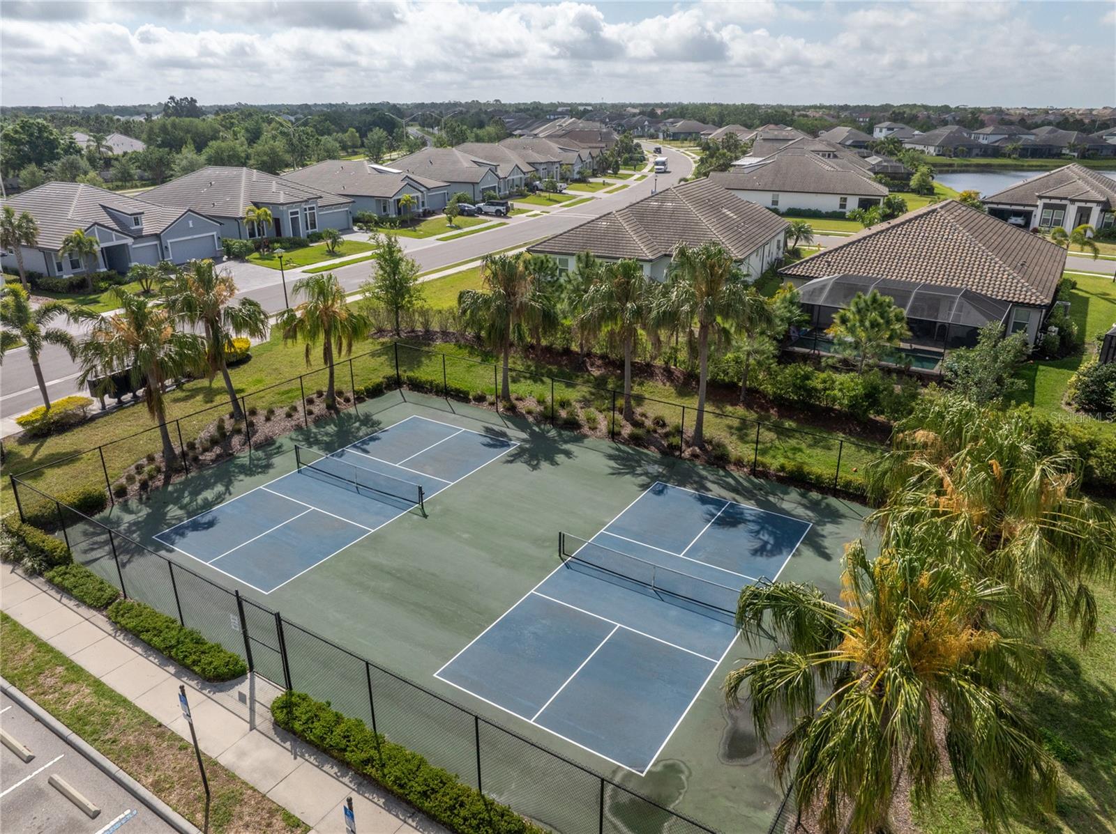 11435 APPLE TREE CIR, BRADENTON, FL, 34211