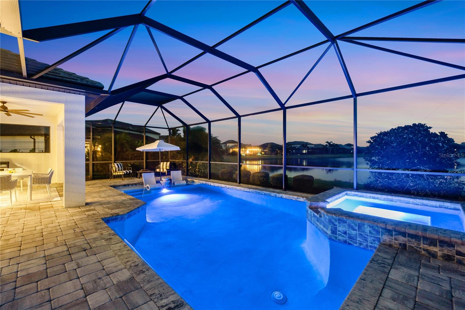 11435 APPLE TREE CIR, BRADENTON, FL, 34211