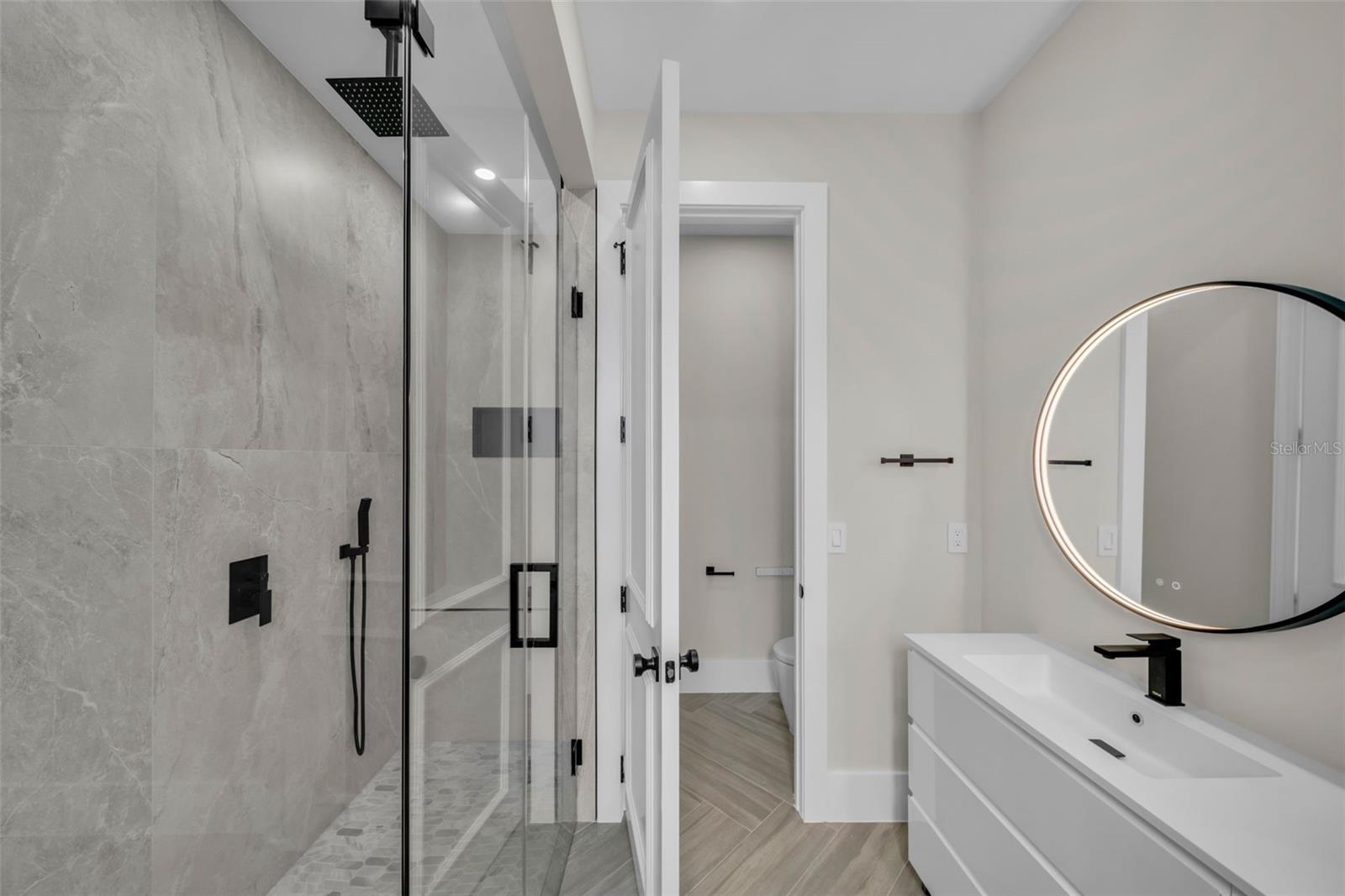 3600 NE 9TH PL, CAPE CORAL, FL, 33909