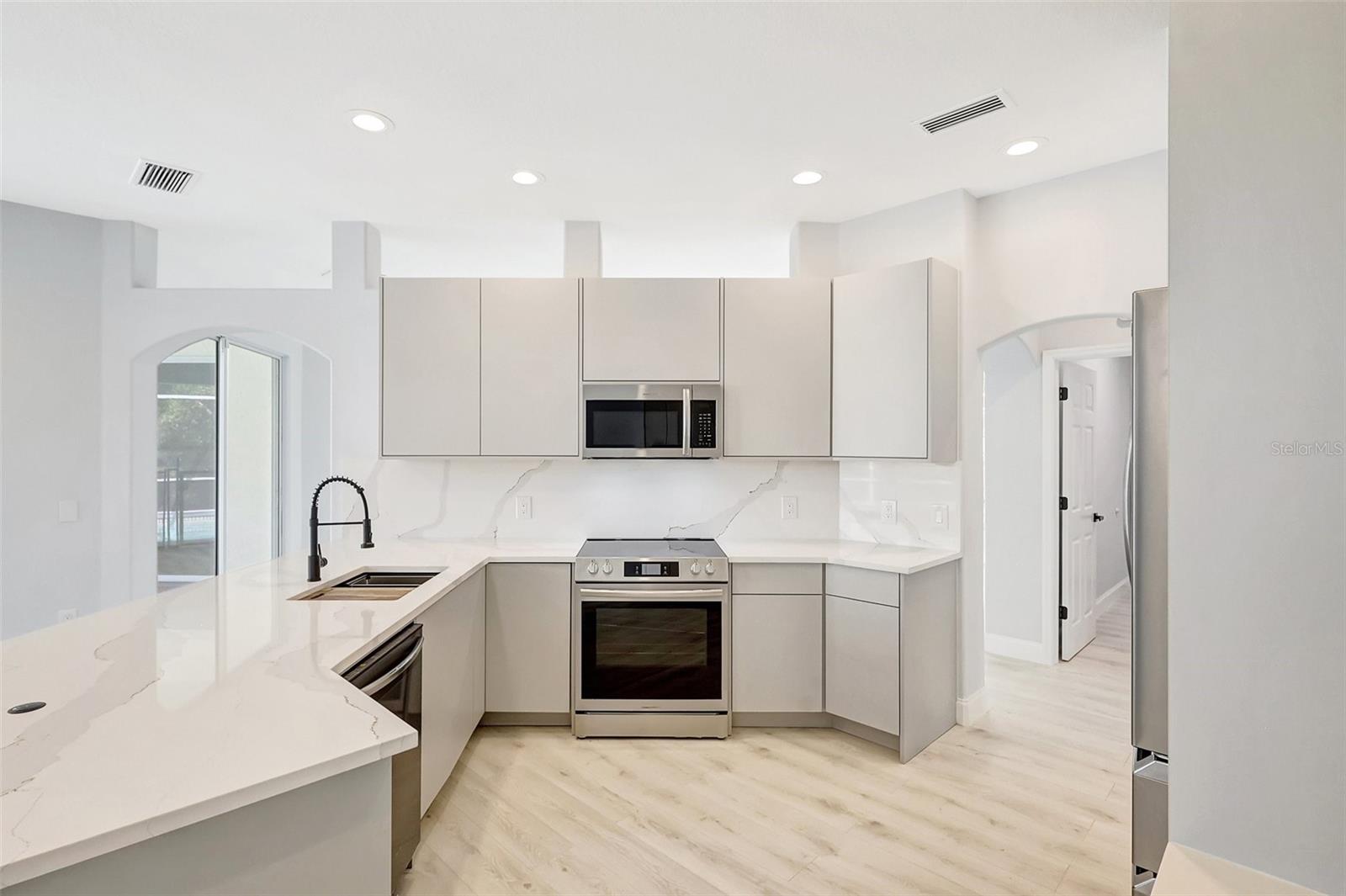 11019 PINE LILLY PL, LAKEWOOD RANCH, FL, 34202