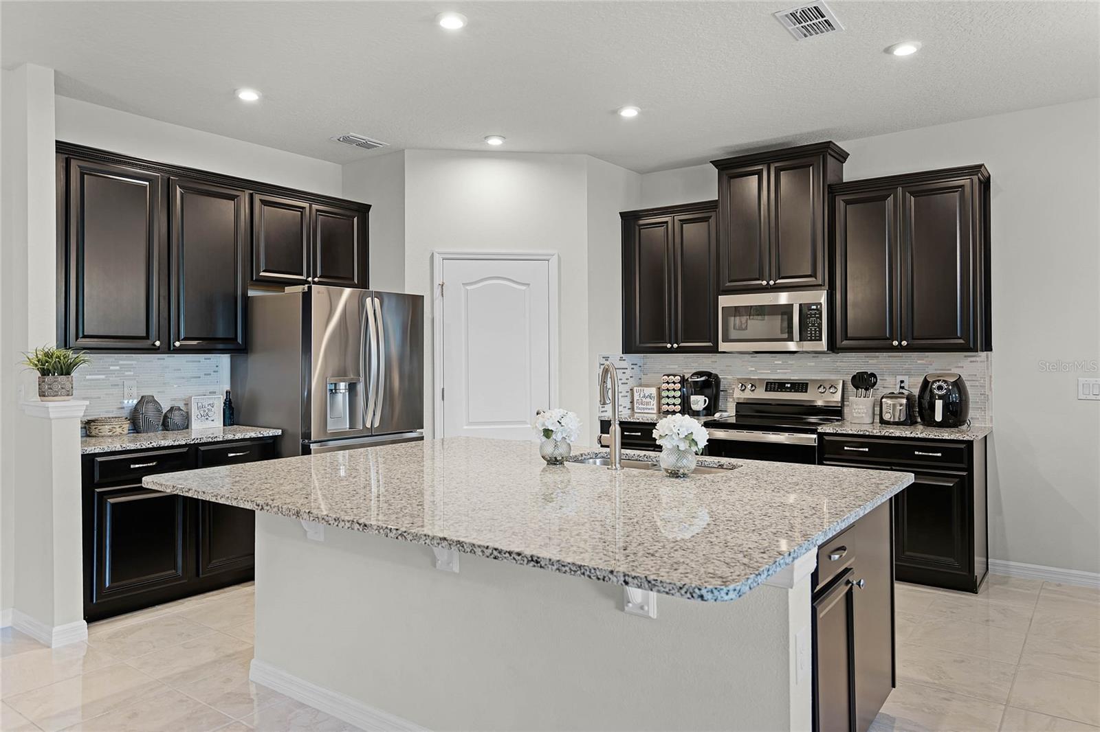 256 WHIRLAWAY DR, DAVENPORT, FL, 33837