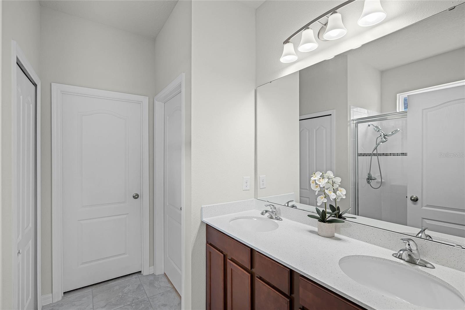 256 WHIRLAWAY DR, DAVENPORT, FL, 33837