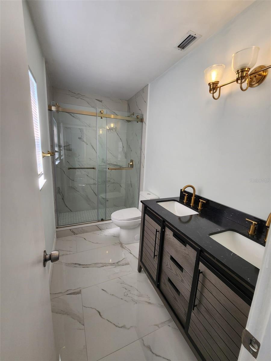 1641 E PARADISE LN, DAYTONA BEACH, FL, 32119