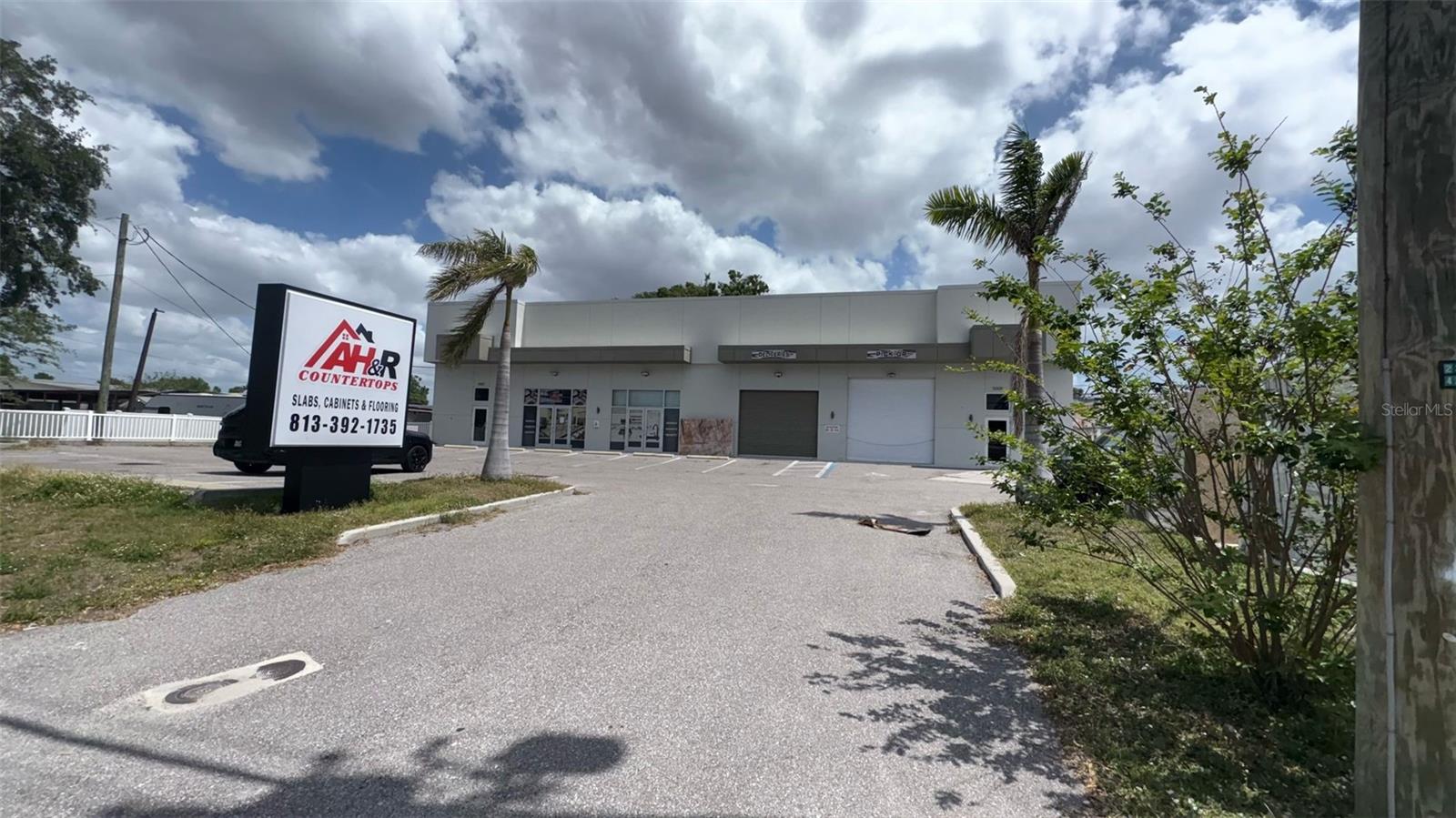 5005 N LOIS AVE, TAMPA, FL, 33614