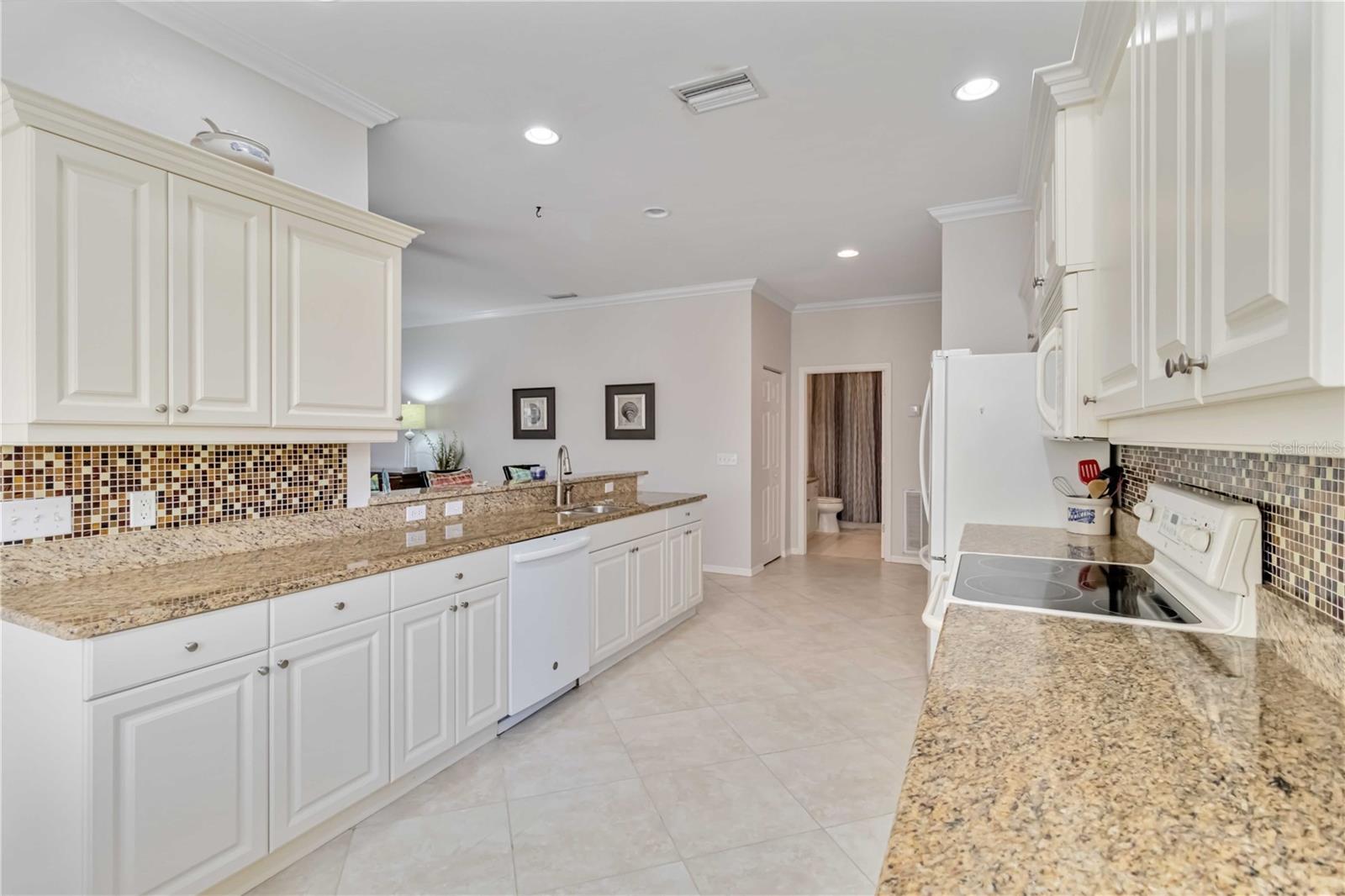 25559 HERITAGE LAKE BLVD #25, PUNTA GORDA, FL, 33983