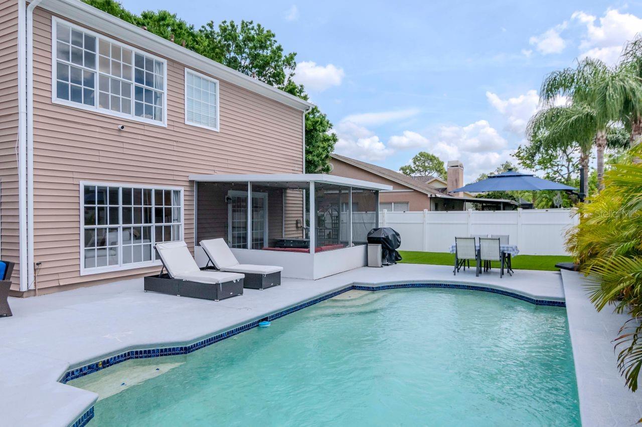 9715 PLEASANT RUN WAY, TAMPA, FL, 33647