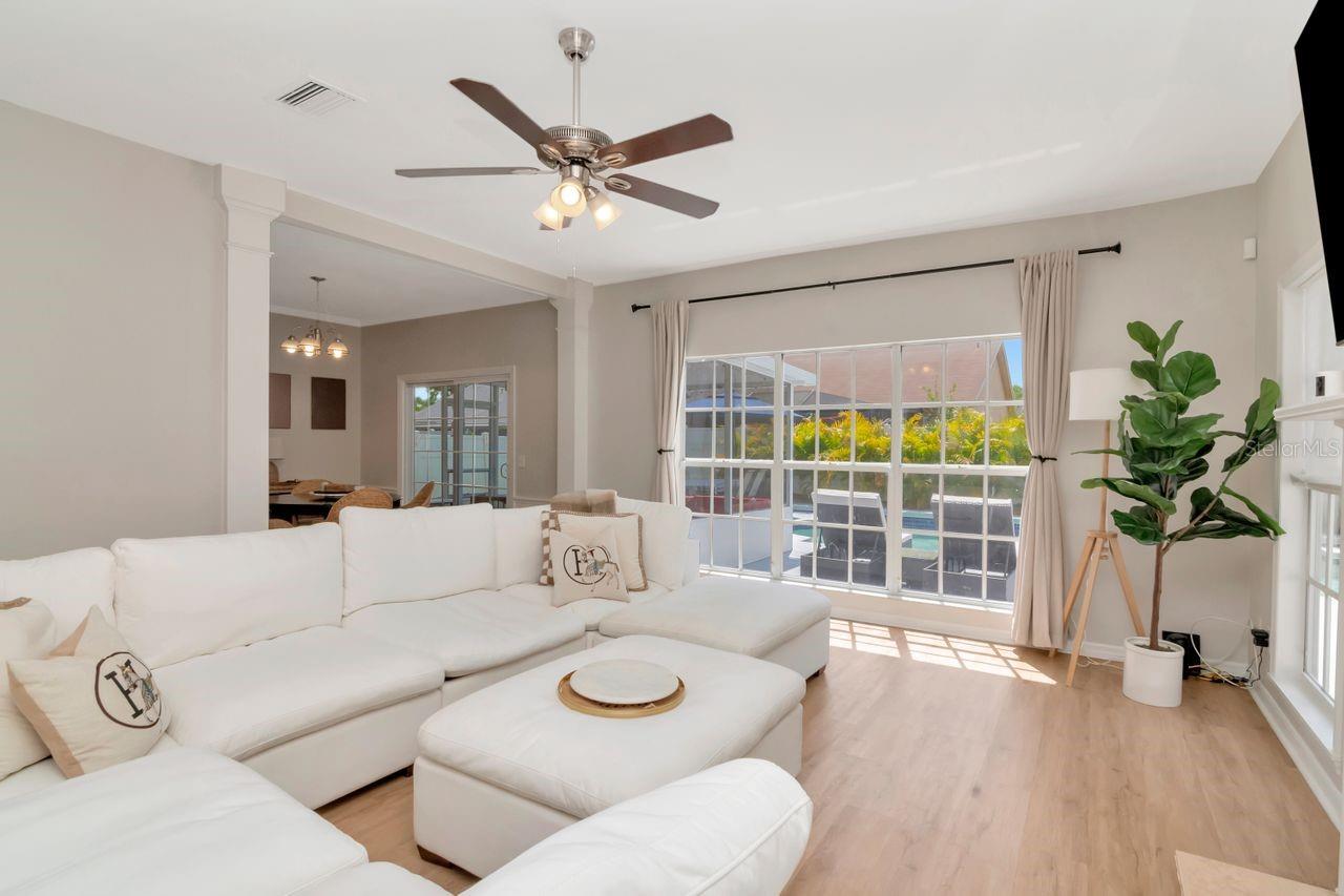 9715 PLEASANT RUN WAY, TAMPA, FL, 33647