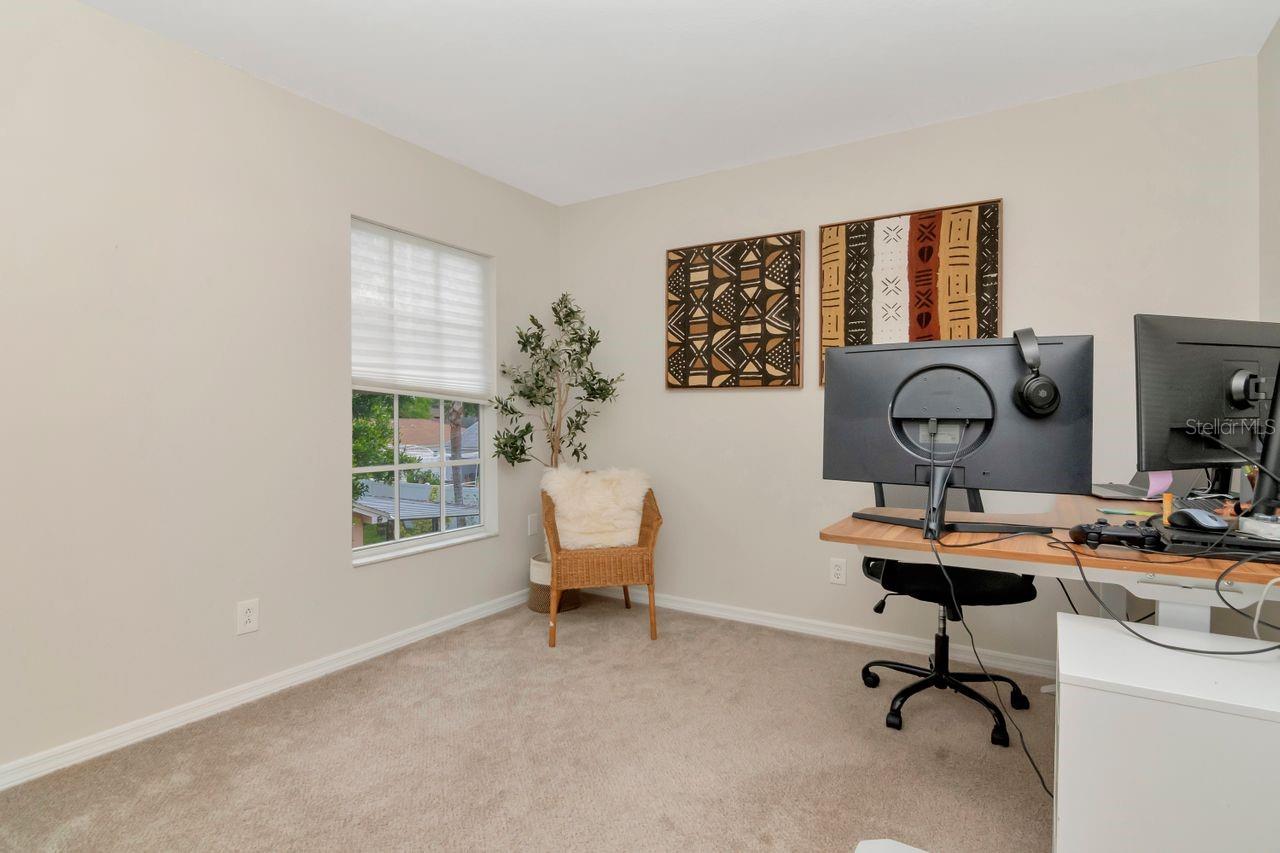 9715 PLEASANT RUN WAY, TAMPA, FL, 33647