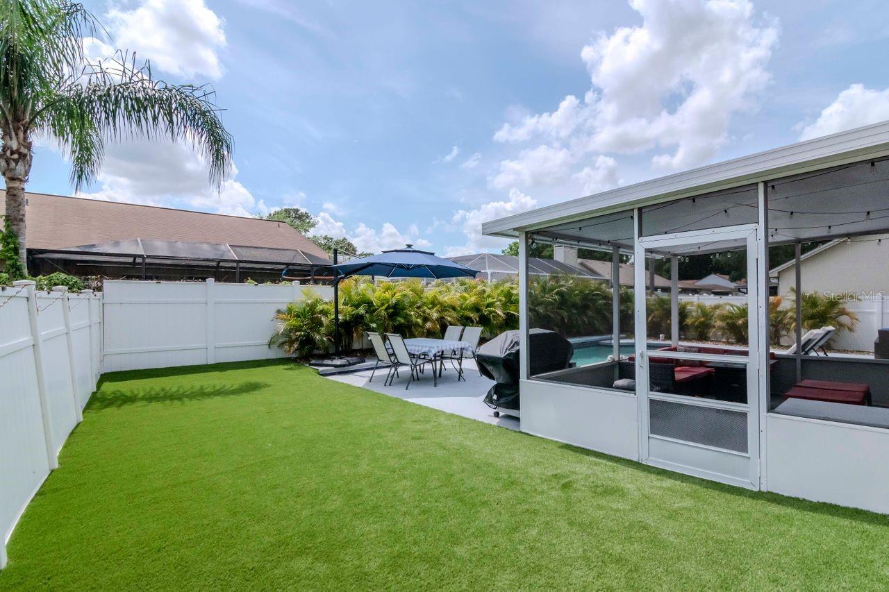 9715 PLEASANT RUN WAY, TAMPA, FL, 33647