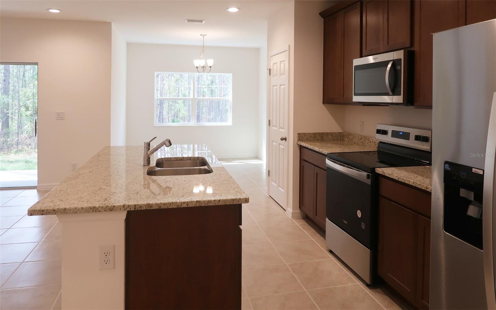 230 GLASS ONION DR, GROVELAND, FL, 34737