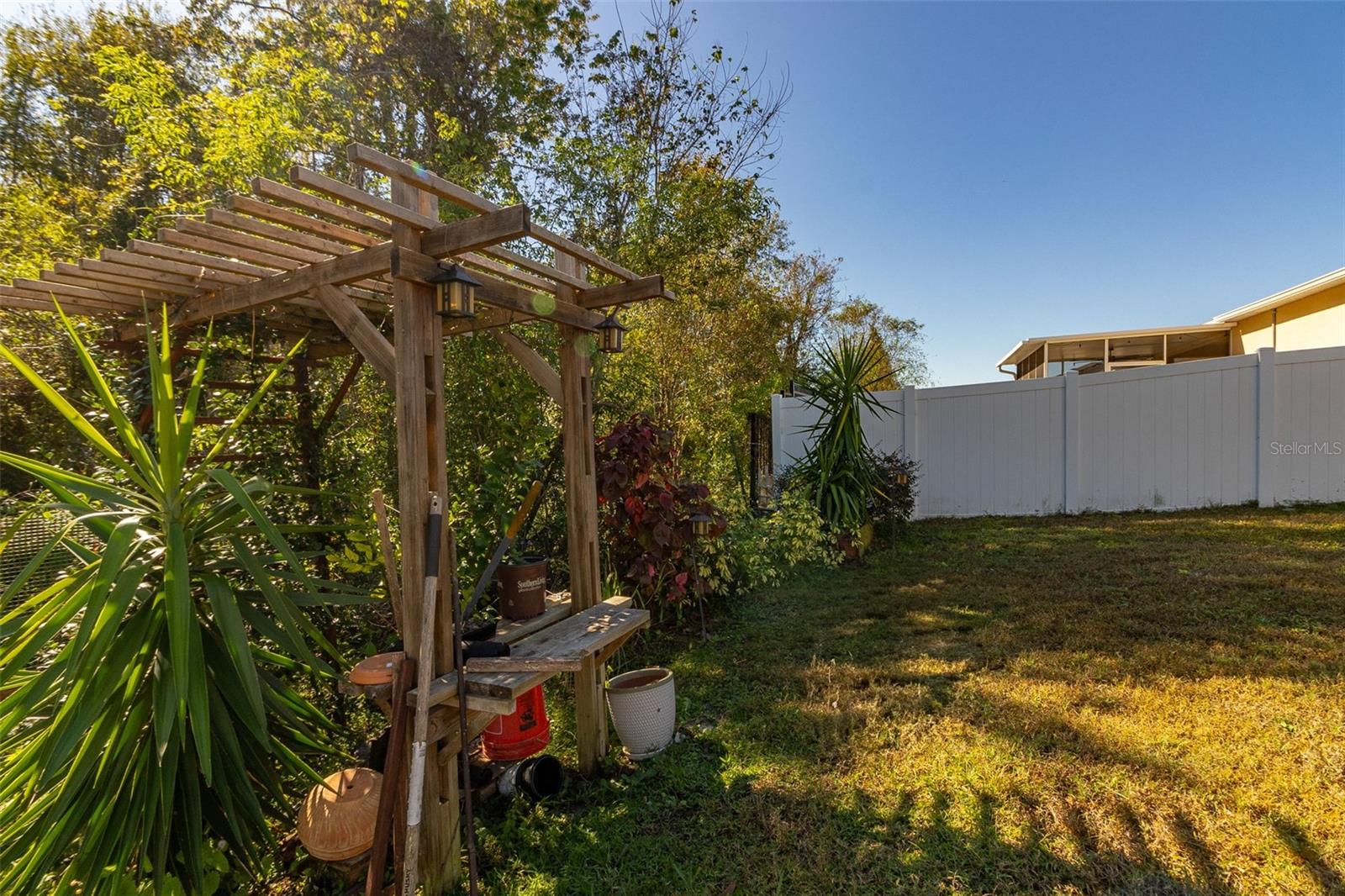 9231 FREEDOM HILL DR, SEFFNER, FL, 33584