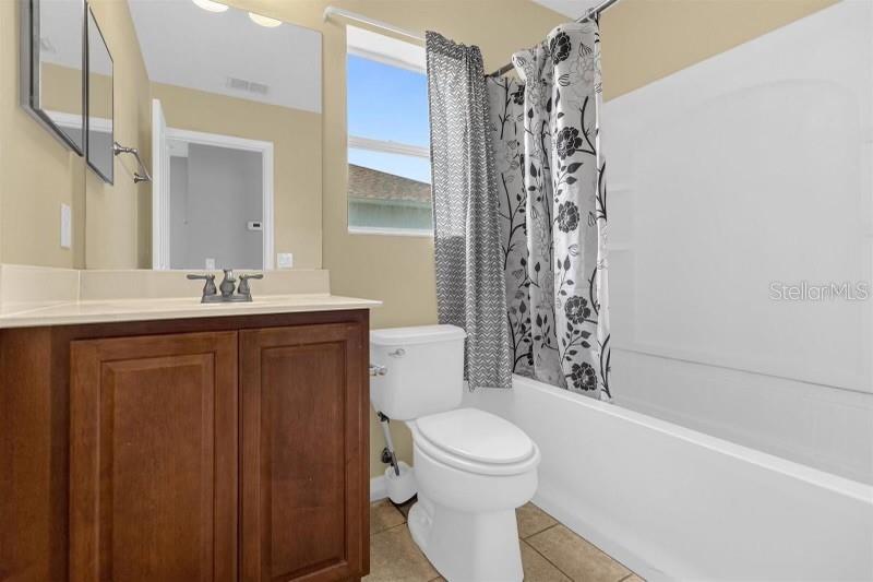 2575 AVENTURINE ST, KISSIMMEE, FL, 34744
