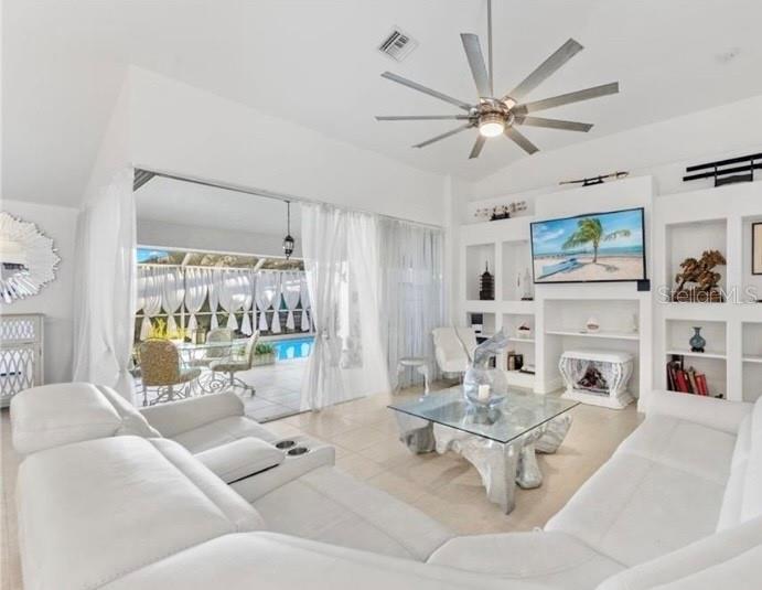 1113 NE 32ND ST, CAPE CORAL, FL, 33909