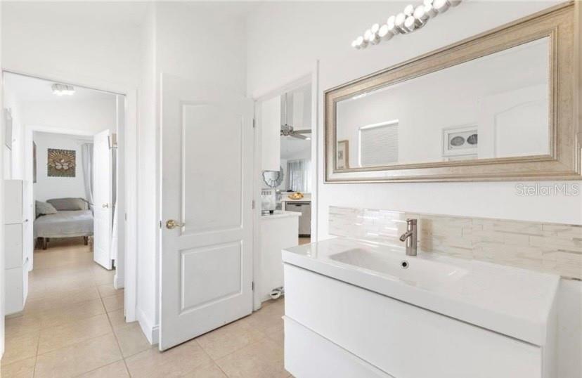1113 NE 32ND ST, CAPE CORAL, FL, 33909
