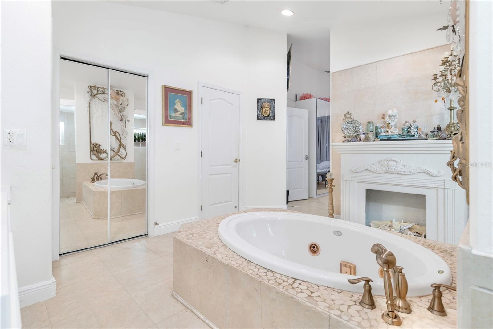 1113 NE 32ND ST, CAPE CORAL, FL, 33909