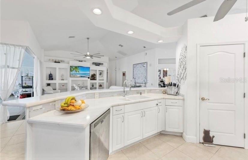 1113 NE 32ND ST, CAPE CORAL, FL, 33909