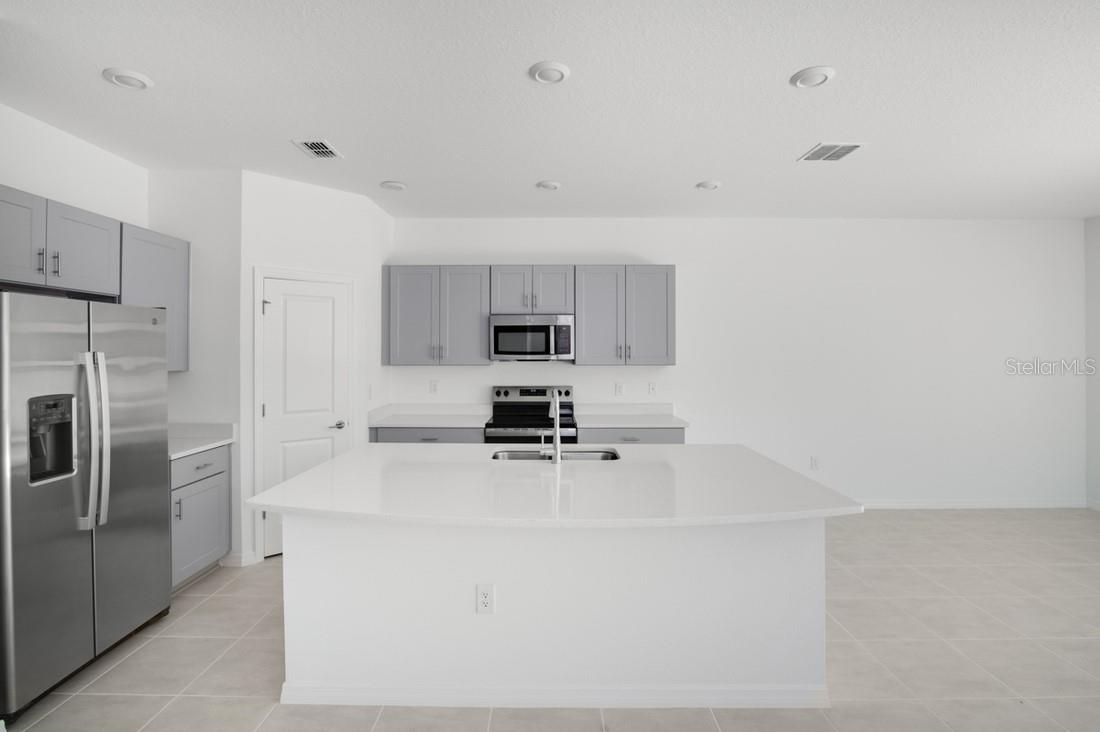 170 RIVER FRONT WAY, EDGEWATER, FL, 32141