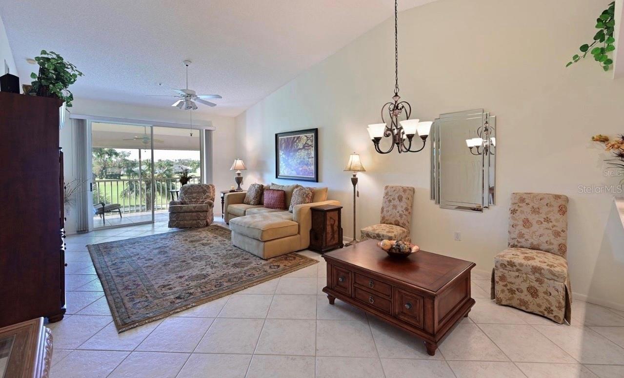 6904 DREWRYS BLF #810, BRADENTON, FL, 34203