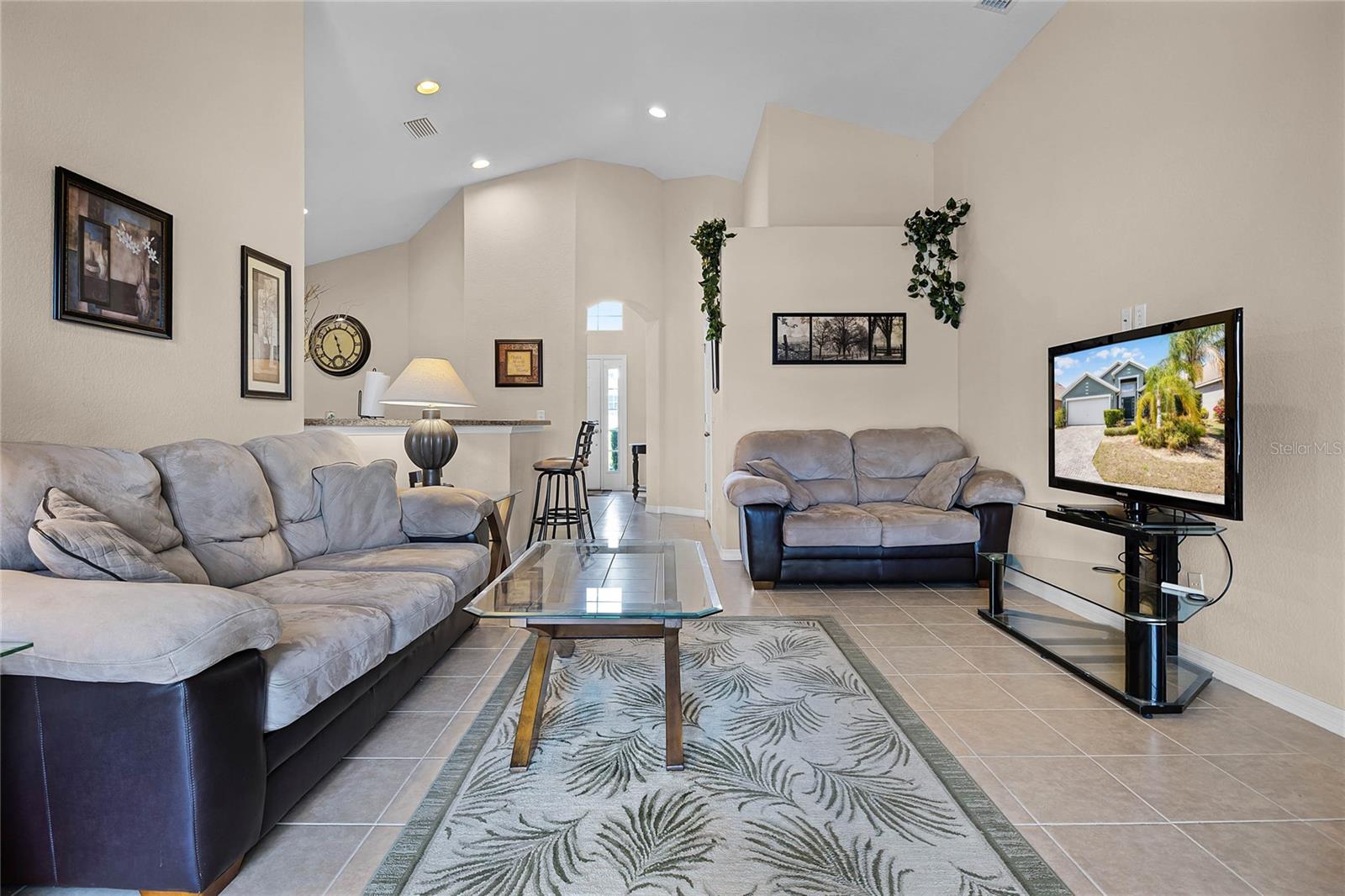 2614 SAND HILL POINT CIR, DAVENPORT, FL, 33837