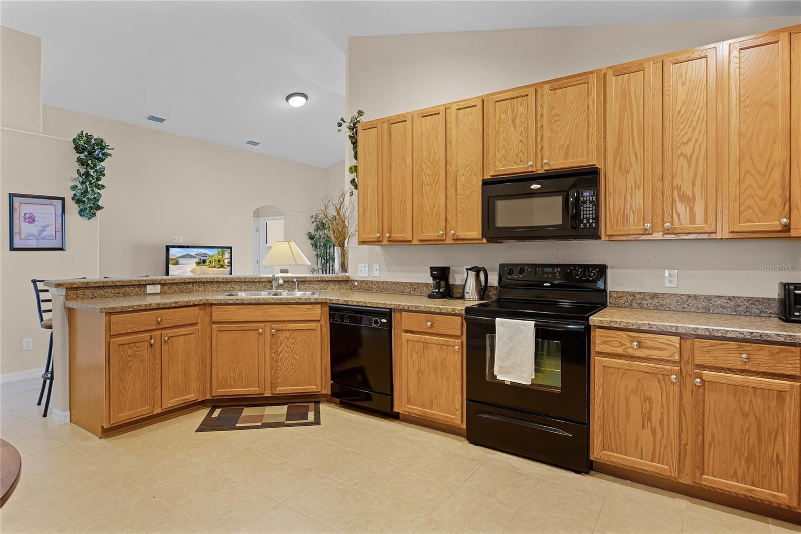 2614 SAND HILL POINT CIR, DAVENPORT, FL, 33837