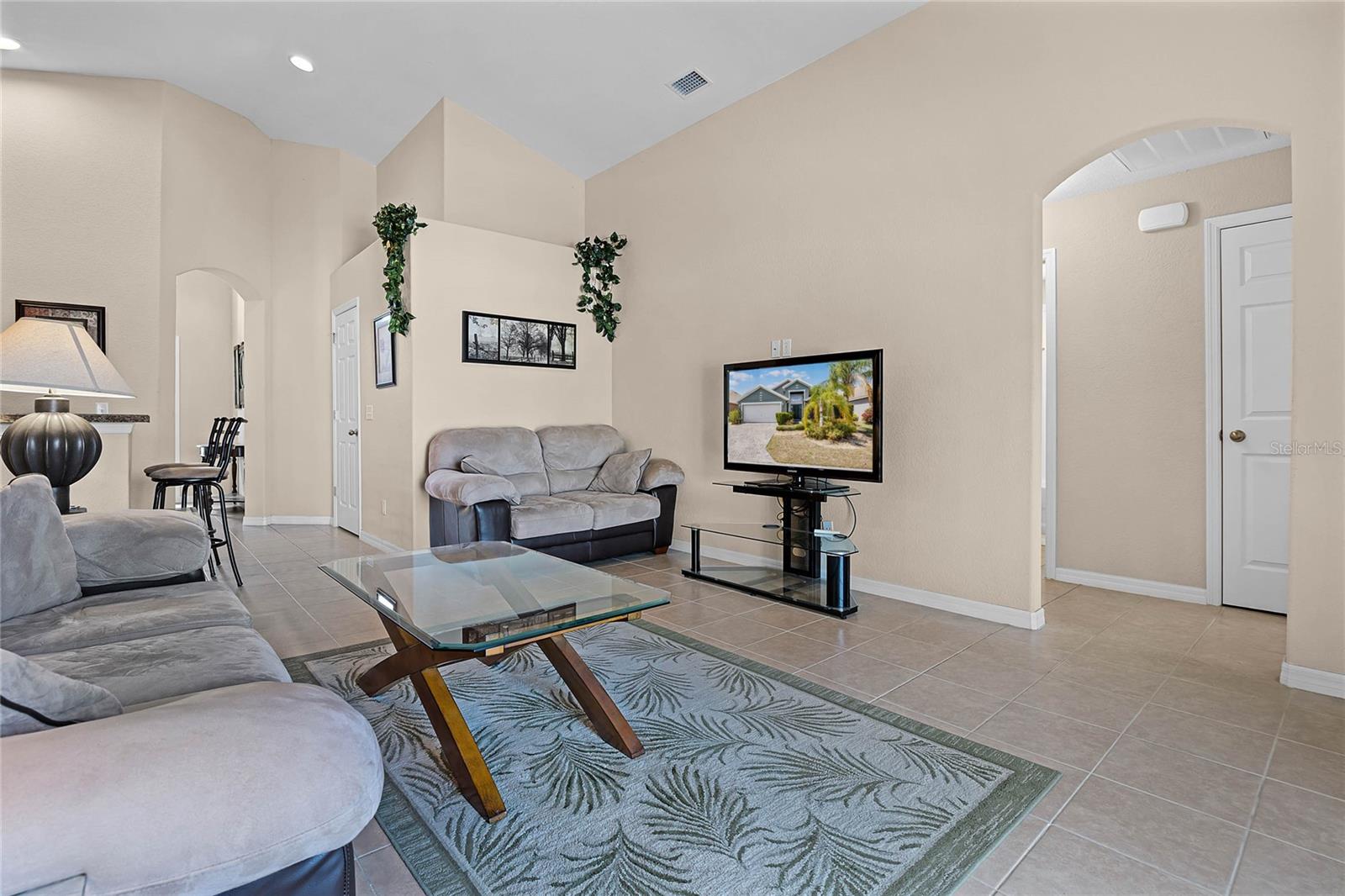 2614 SAND HILL POINT CIR, DAVENPORT, FL, 33837