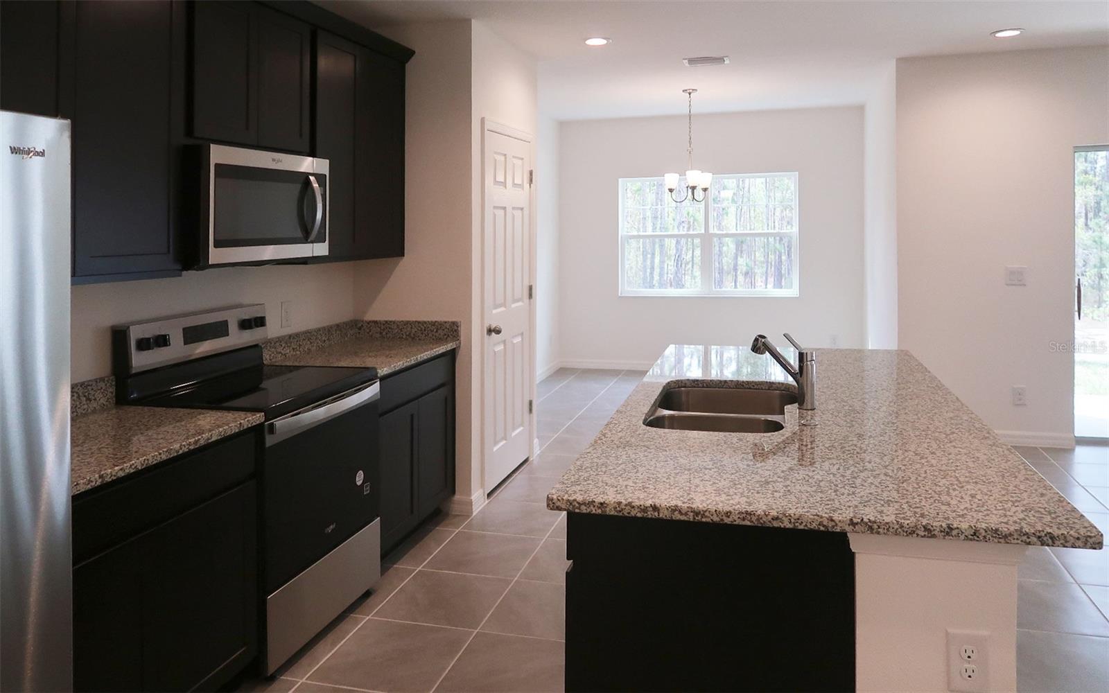 232 GLASS ONION DR, GROVELAND, FL, 34737