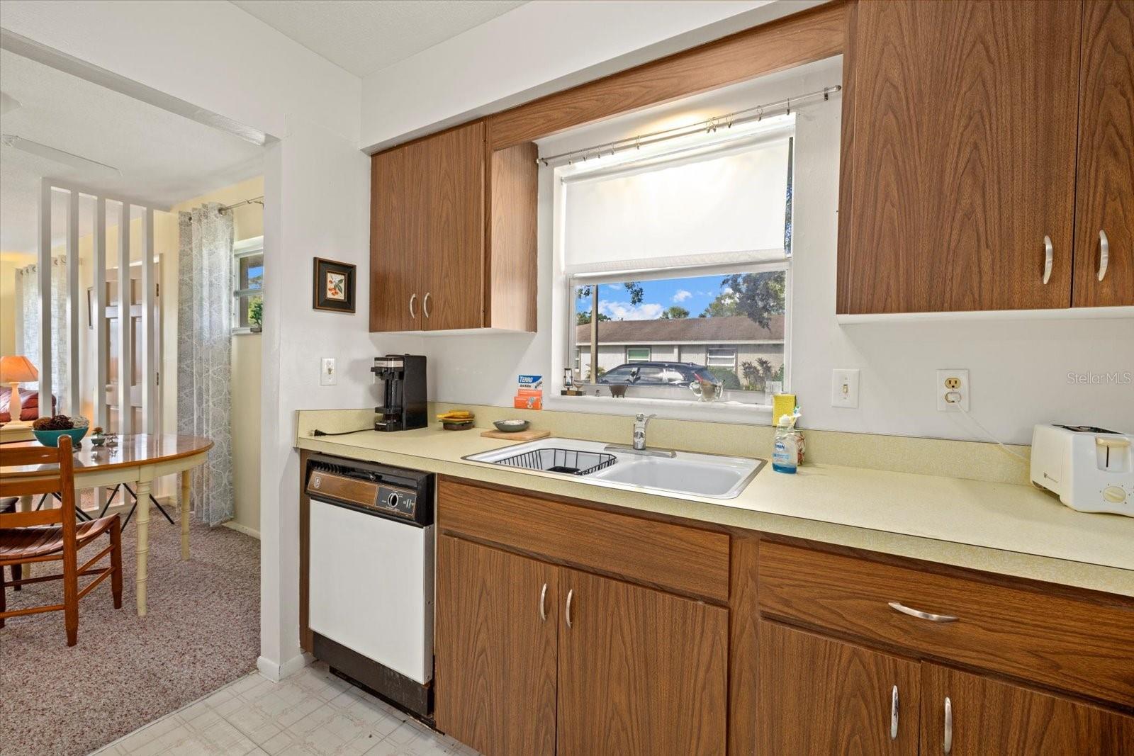 1343 GLENDALE CIR W #216, SARASOTA, FL, 34232