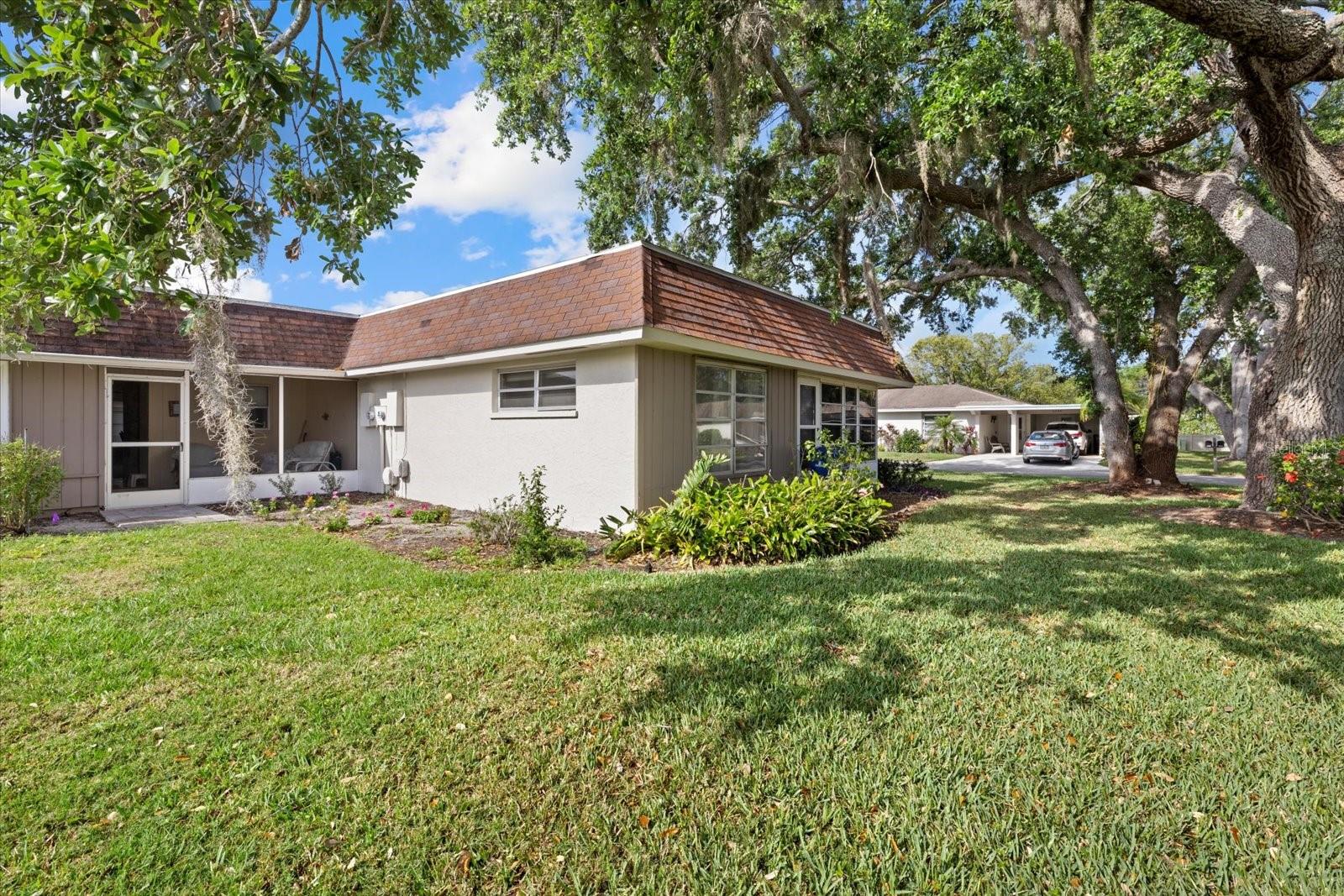 1343 GLENDALE CIR W #216, SARASOTA, FL, 34232