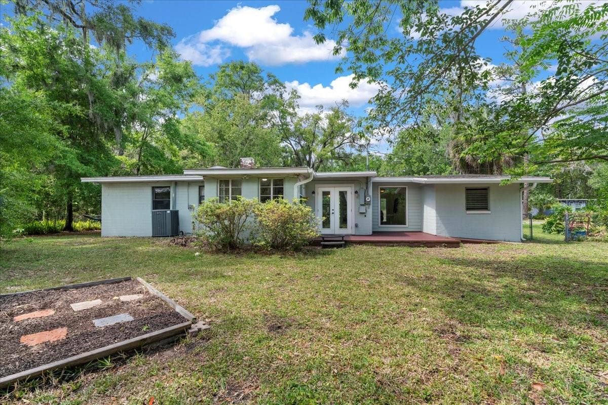 805 NE 10TH PL, GAINESVILLE, FL, 32601