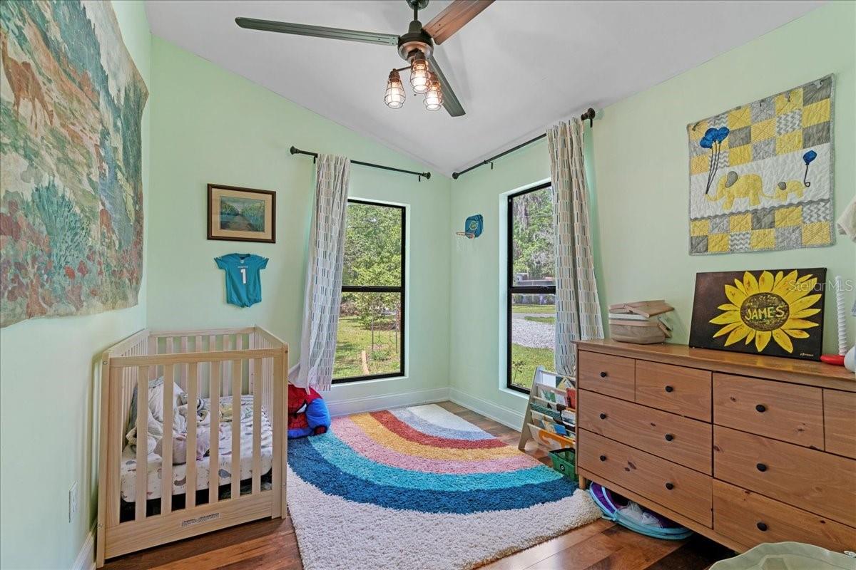 805 NE 10TH PL, GAINESVILLE, FL, 32601