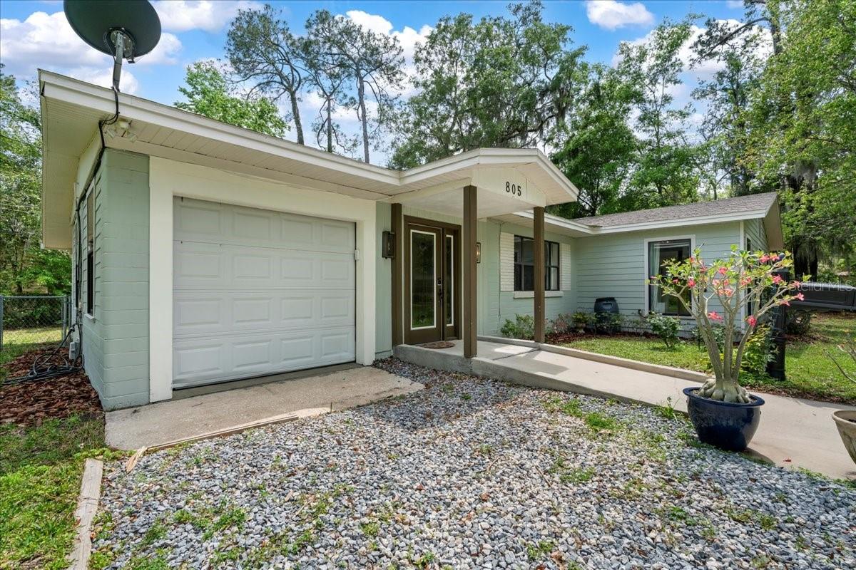805 NE 10TH PL, GAINESVILLE, FL, 32601