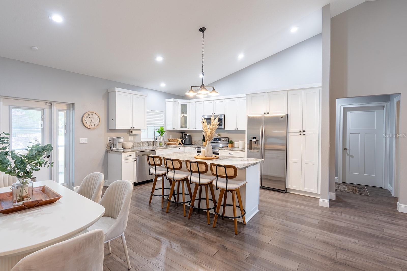 690 E STANFORD ST, BARTOW, FL, 33830