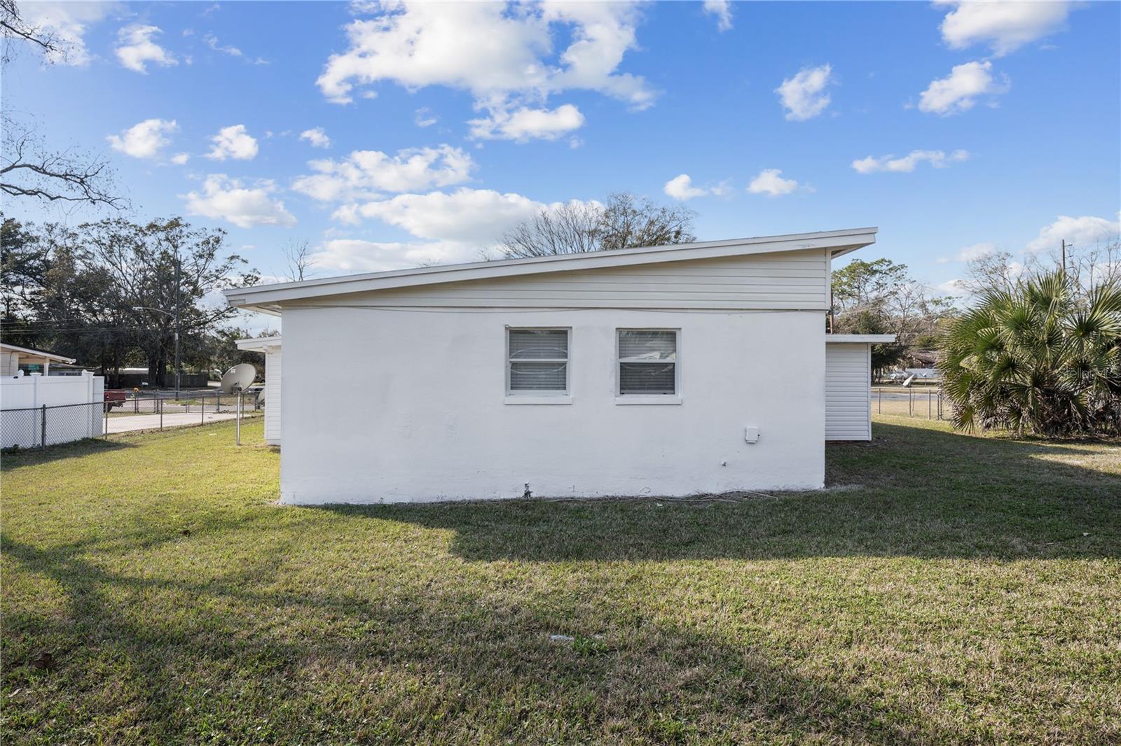 1913 DELAROCHE DR W, JACKSONVILLE, FL, 32210