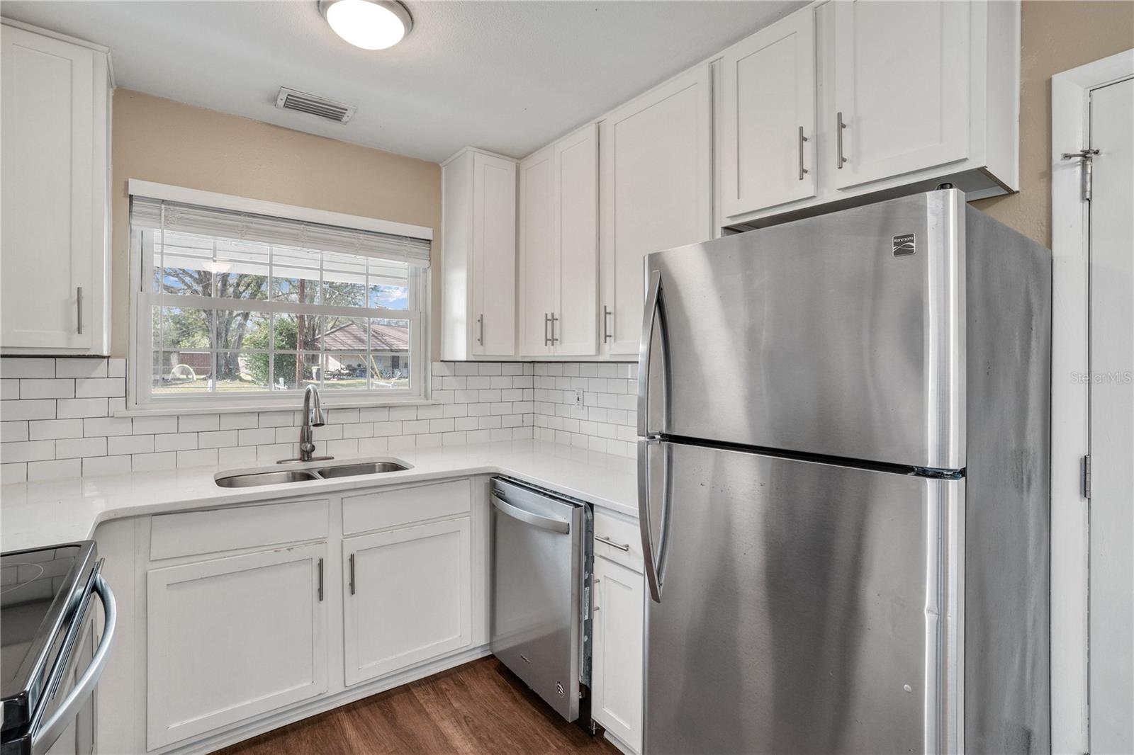 1913 DELAROCHE DR W, JACKSONVILLE, FL, 32210