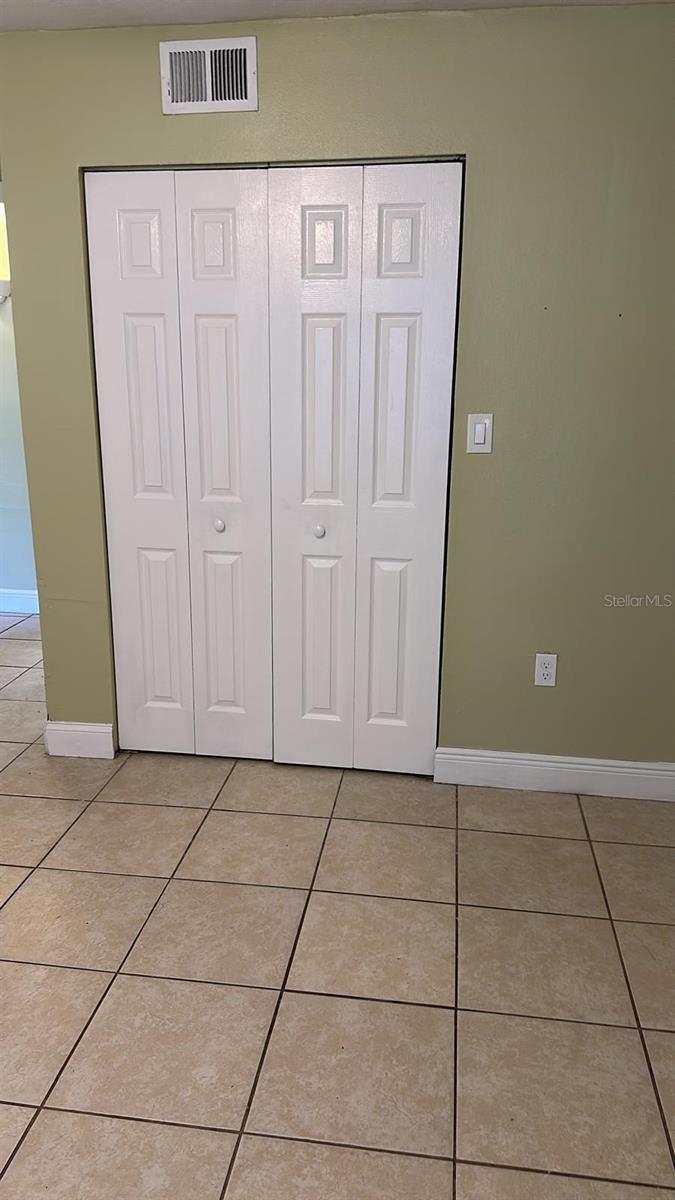 7622 FOREST CITY RD #E-41, ORLANDO, FL, 32810