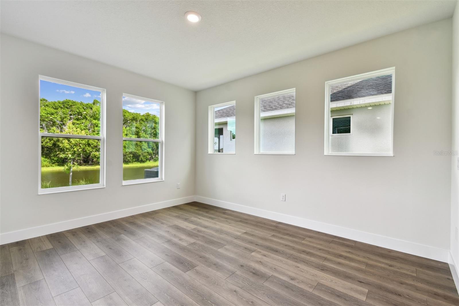 3319 GUANABANA XING, WESLEY CHAPEL, FL, 33543