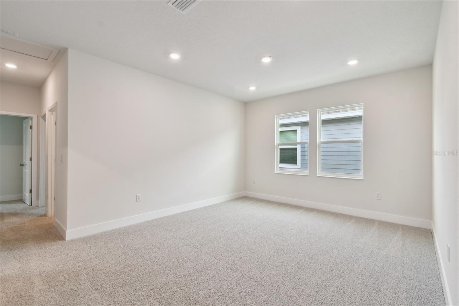 3319 GUANABANA XING, WESLEY CHAPEL, FL, 33543