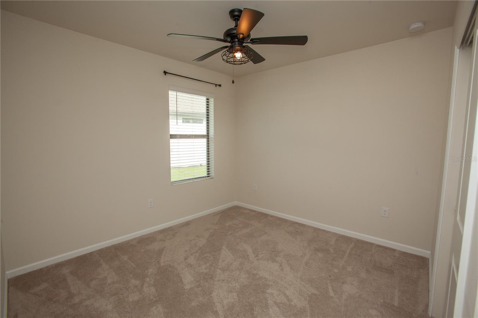 10811 FIREBUSH CIR, NORTH FORT MYERS, FL, 33917