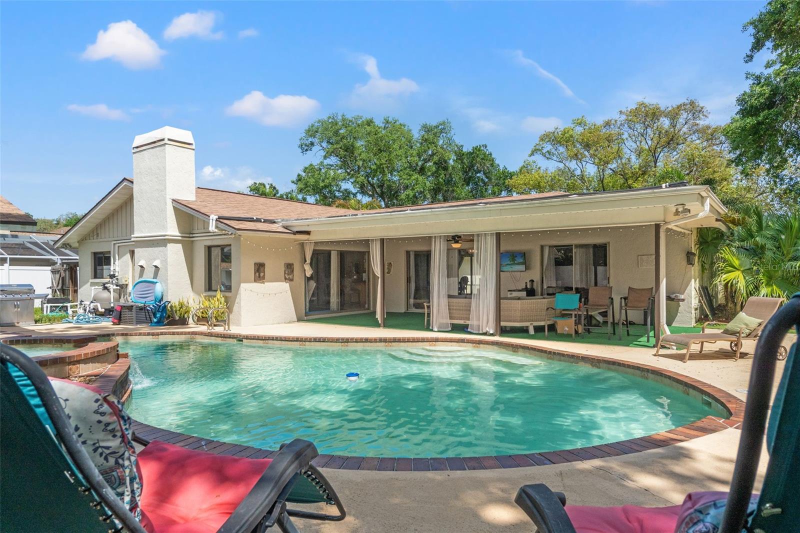 6204 SOARING AVE, TEMPLE TERRACE, FL, 33617