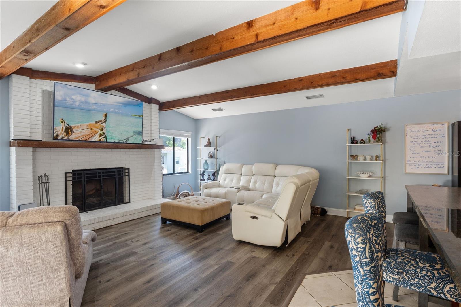 6204 SOARING AVE, TEMPLE TERRACE, FL, 33617