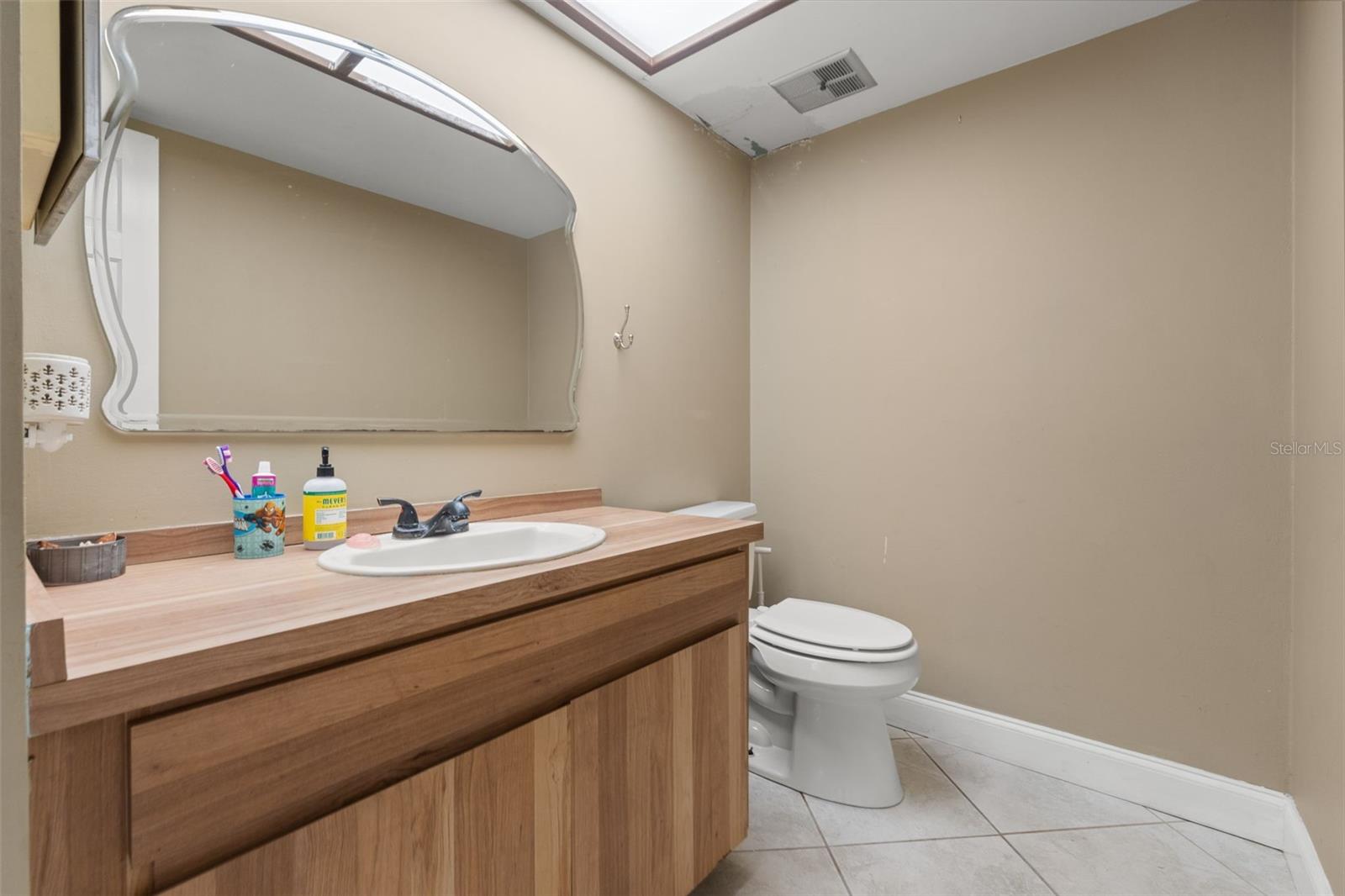 6204 SOARING AVE, TEMPLE TERRACE, FL, 33617