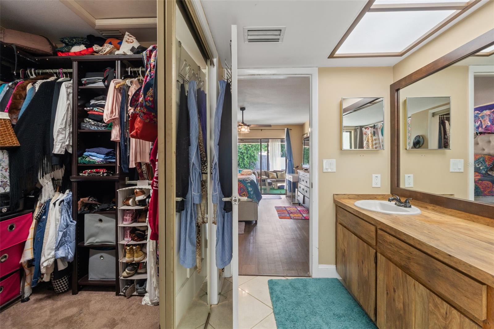 6204 SOARING AVE, TEMPLE TERRACE, FL, 33617