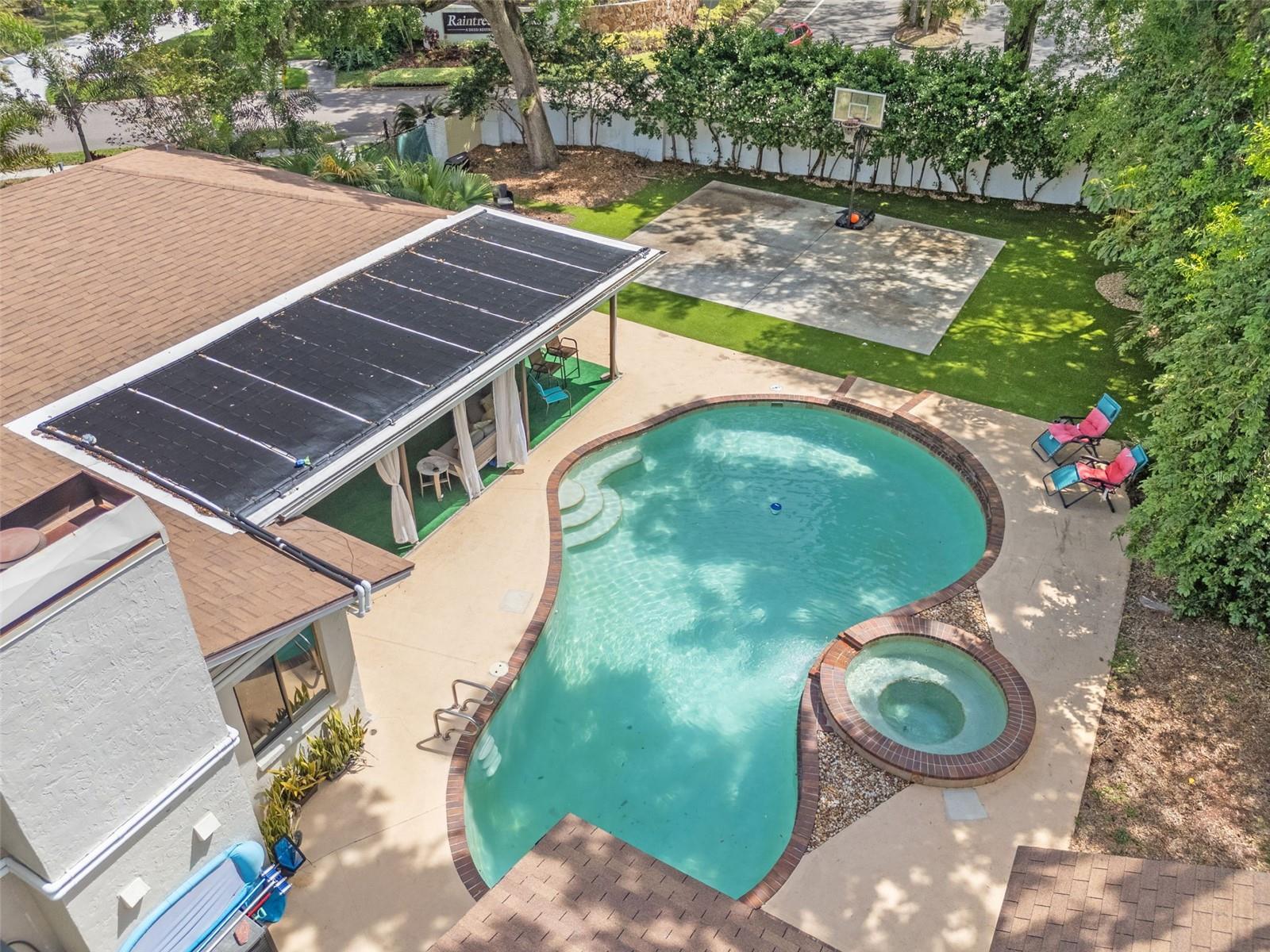 6204 SOARING AVE, TEMPLE TERRACE, FL, 33617