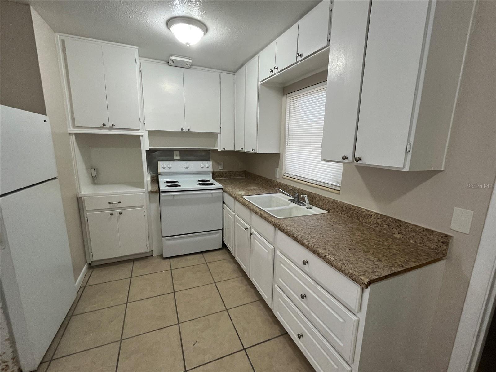 1323 BRAEBURY DR, LEESBURG, FL, 34748