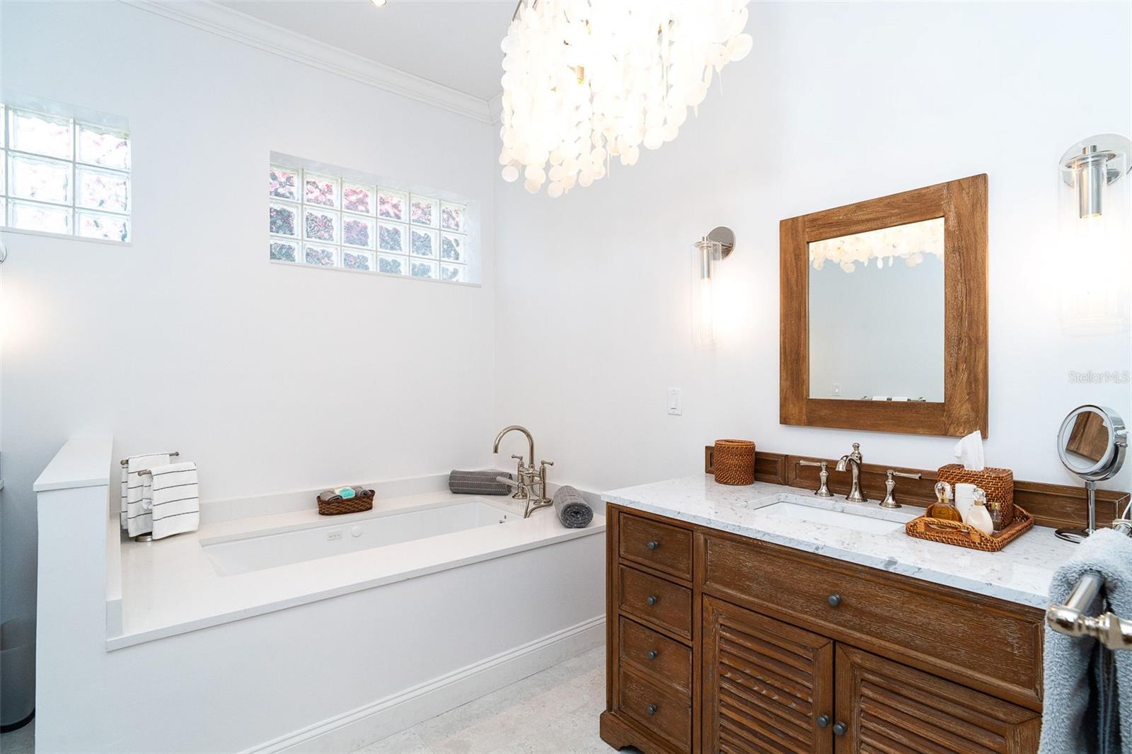 5 SAINT JOHN BLVD, ENGLEWOOD, FL, 34223