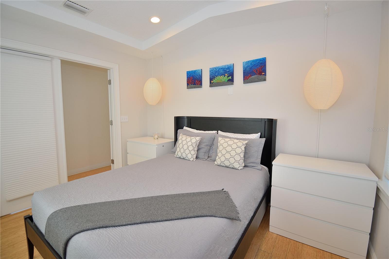 325 N ORLANDO AVE, COCOA BEACH, FL, 32931