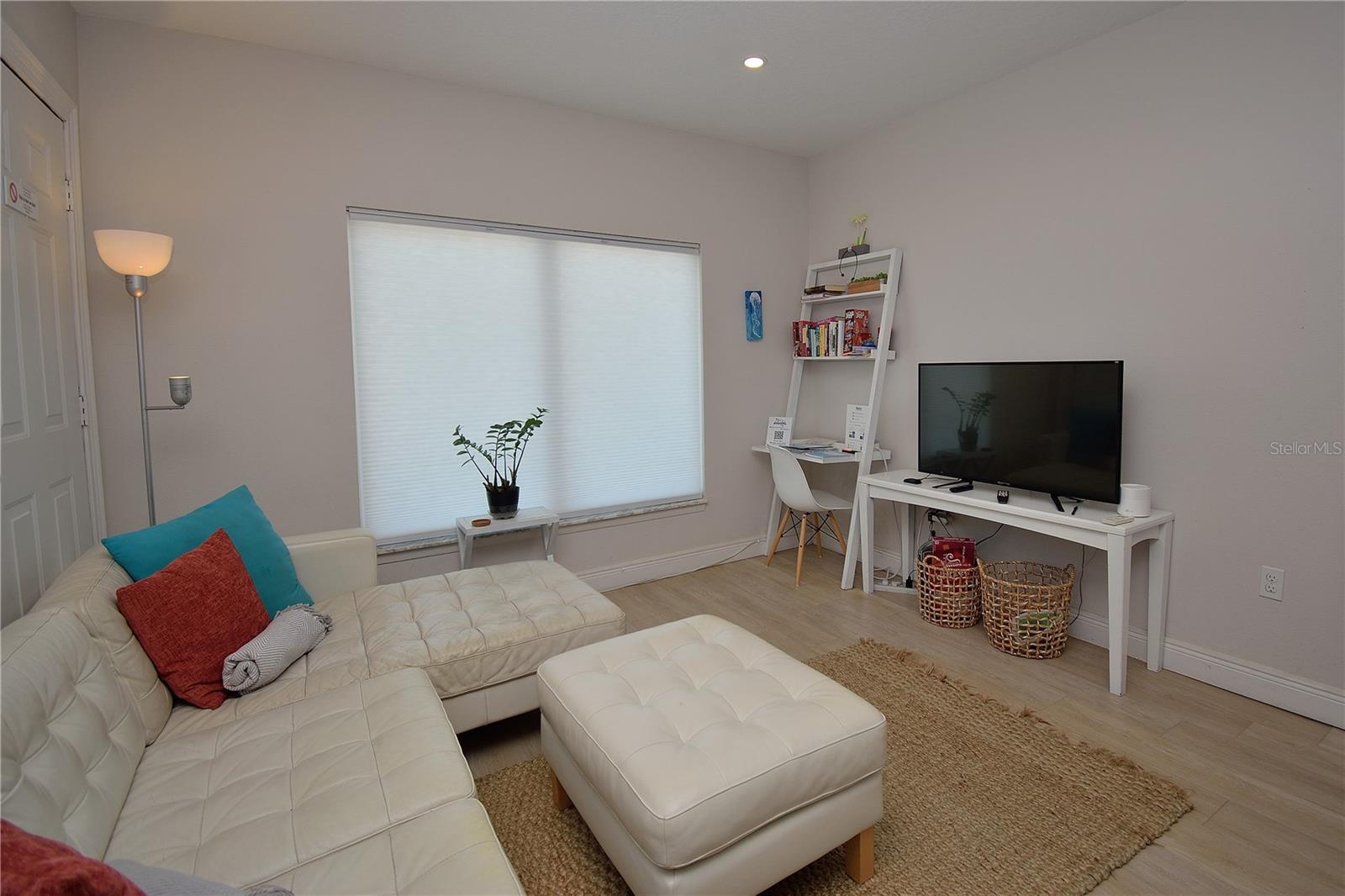 325 N ORLANDO AVE, COCOA BEACH, FL, 32931